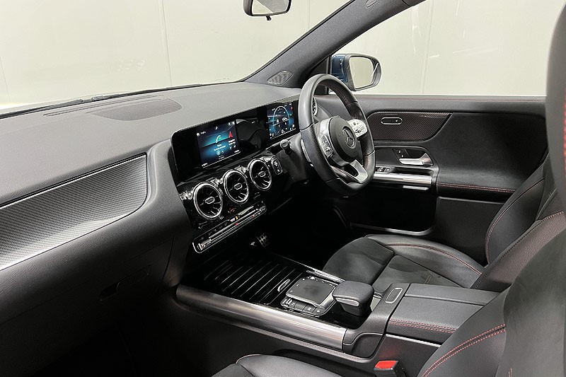 2021 (21) MERCEDES-BENZ GLA 200d 4Matic AMG Line 5dr Auto 3448297