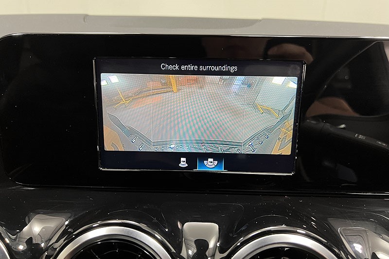 2021 (21) MERCEDES-BENZ GLA 200d 4Matic AMG Line 5dr Auto 3448296