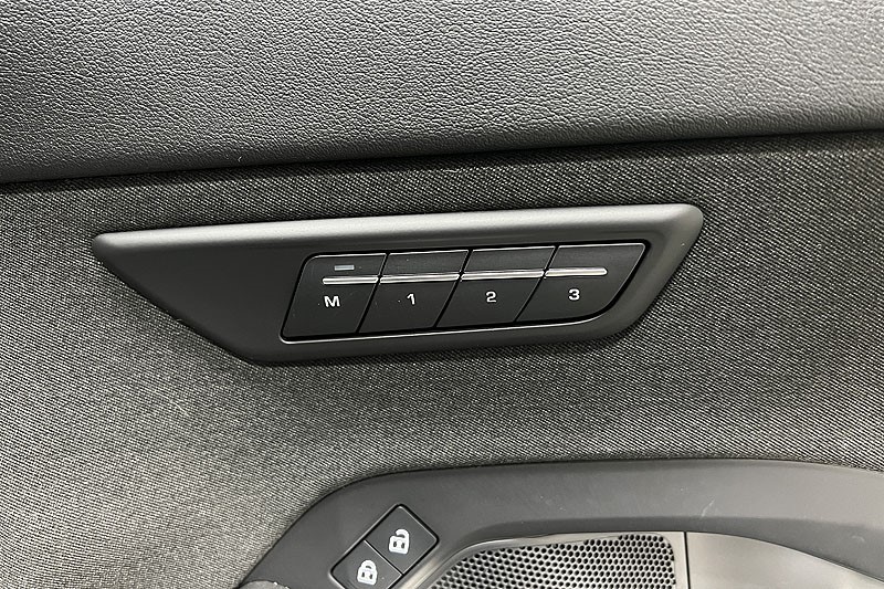 2022 (72) JAGUAR E-PACE 2.0 D200 R-Dynamic HSE 5dr Auto 3486177