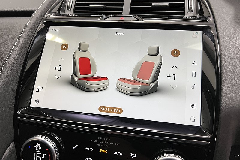 2022 (72) JAGUAR E-PACE 2.0 D200 R-Dynamic HSE 5dr Auto 3486198