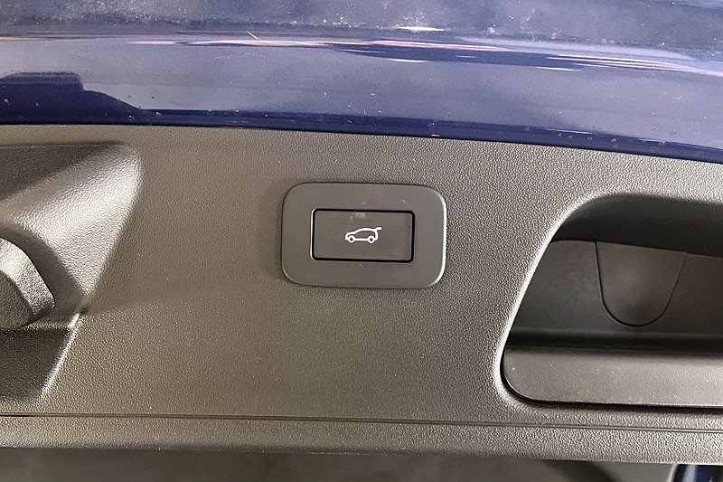 2022 (72) JAGUAR E-PACE 2.0 D200 R-Dynamic HSE 5dr Auto 3486208