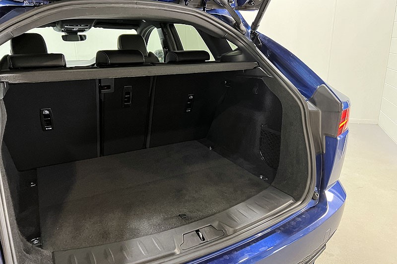 2022 (72) JAGUAR E-PACE 2.0 D200 R-Dynamic HSE 5dr Auto 3486207