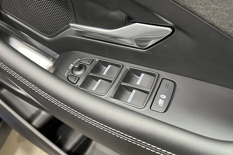 2022 (72) JAGUAR E-PACE 2.0 D200 R-Dynamic HSE 5dr Auto 3486175