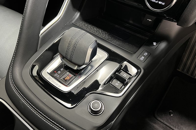 2022 (72) JAGUAR E-PACE 2.0 D200 R-Dynamic HSE 5dr Auto 3486186