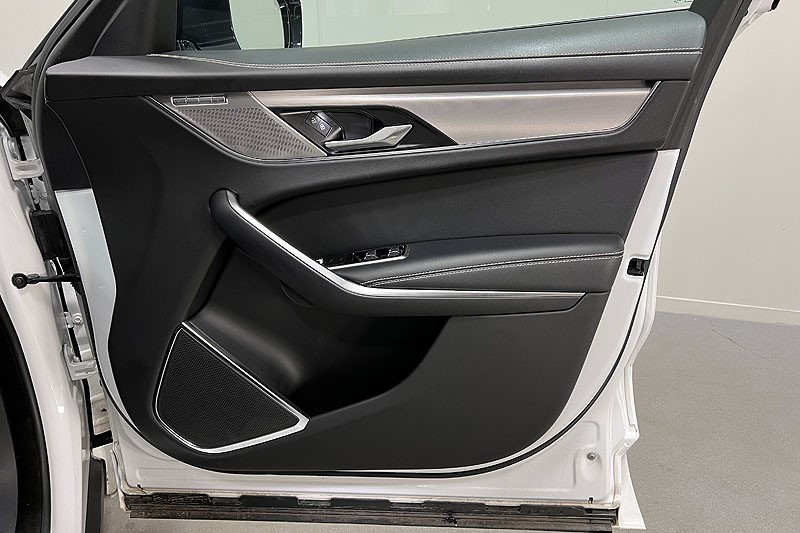 2021 (71) JAGUAR F-PACE 2.0 D200 R-Dynamic SE 5dr Auto AWD 3454505