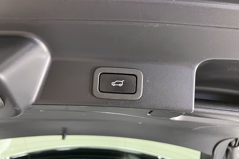 2021 (71) JAGUAR F-PACE 2.0 D200 R-Dynamic SE 5dr Auto AWD 3454536