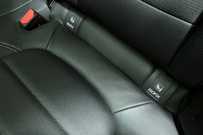 2021 (71) JAGUAR F-PACE 2.0 D200 R-Dynamic SE 5dr Auto AWD 3454533