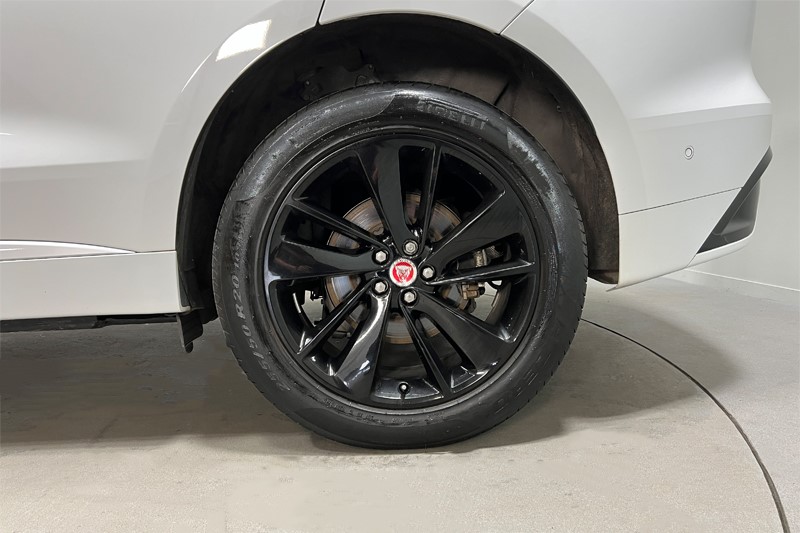 2021 (71) JAGUAR F-PACE 2.0 D200 R-Dynamic SE 5dr Auto AWD 3454503