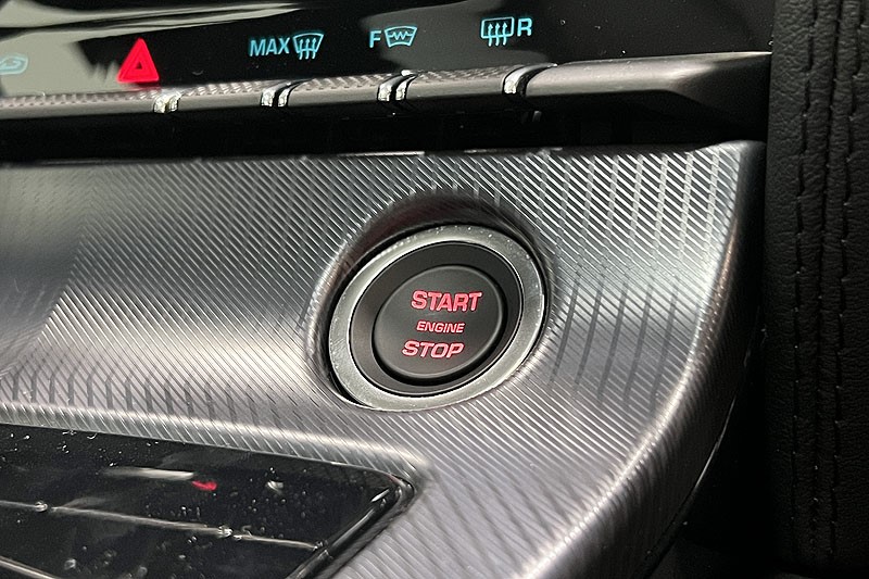 2024 (24) JAGUAR F-TYPE 2.0 P300 R-Dynamic 2dr Auto 3499150