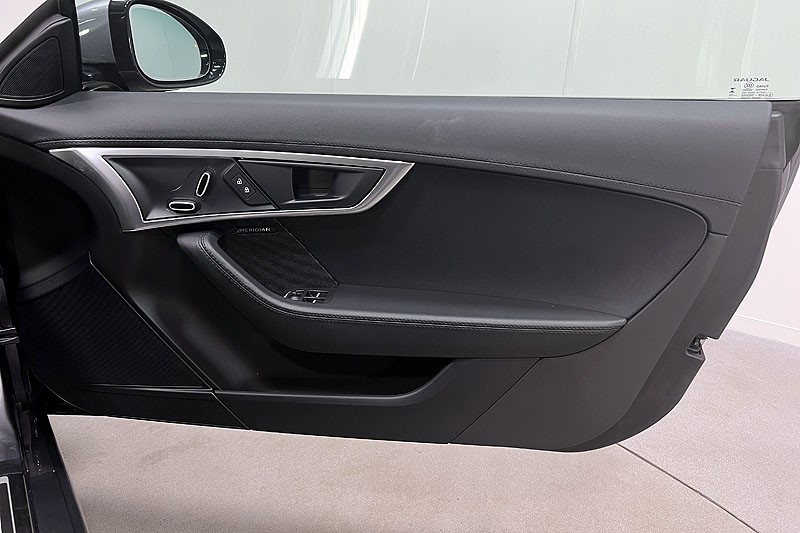 2024 (24) JAGUAR F-TYPE 2.0 P300 R-Dynamic 2dr Auto 3499131