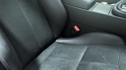 2024 (24) JAGUAR F-TYPE 2.0 P300 R-Dynamic 2dr Auto 3499134