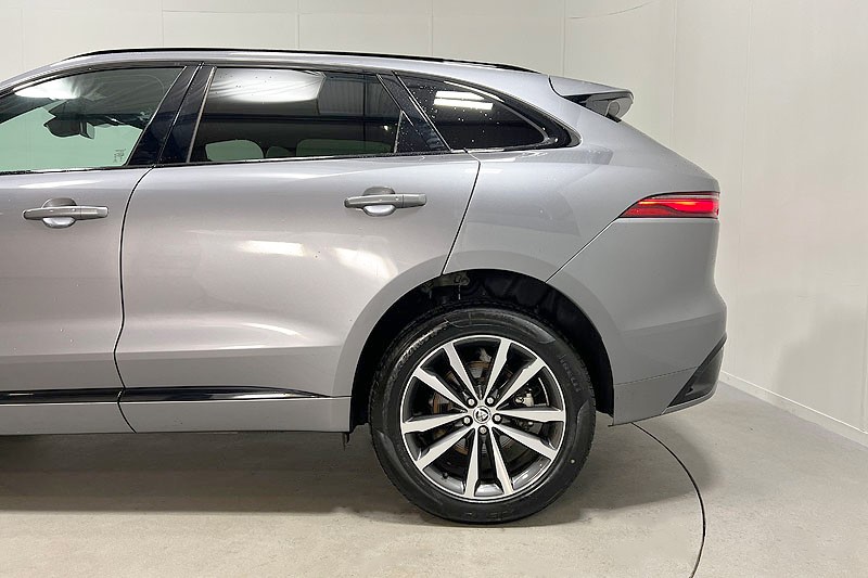 2023 (73) JAGUAR F-PACE 2.0 D200 R-Dynamic SE Black 5dr Auto AWD 3537693