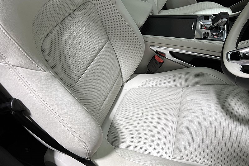 2023 (73) JAGUAR F-PACE 2.0 D200 R-Dynamic SE Black 5dr Auto AWD 3537664