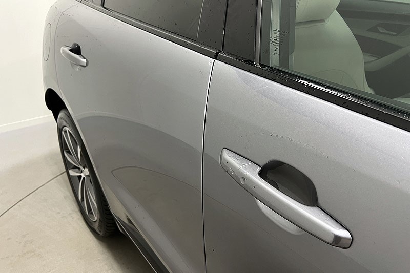 2023 (73) JAGUAR F-PACE 2.0 D200 R-Dynamic SE Black 5dr Auto AWD 3537696