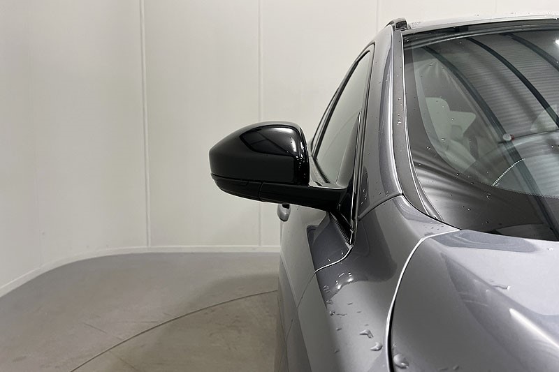 2023 (73) JAGUAR F-PACE 2.0 D200 R-Dynamic SE Black 5dr Auto AWD 3537697