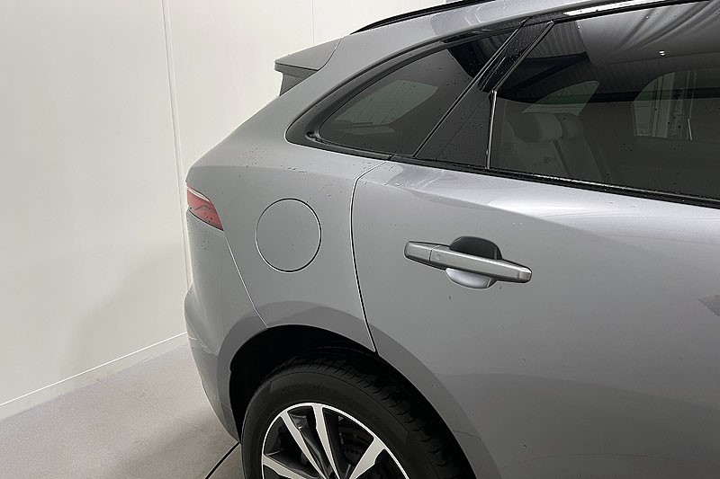 2023 (73) JAGUAR F-PACE 2.0 D200 R-Dynamic SE Black 5dr Auto AWD 3537695