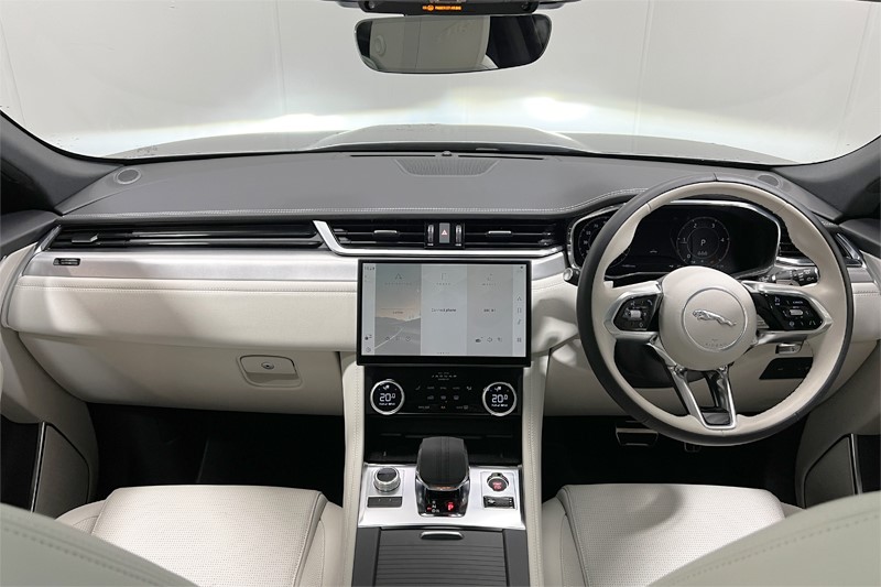 2023 (73) JAGUAR F-PACE 2.0 D200 R-Dynamic SE Black 5dr Auto AWD 3537658