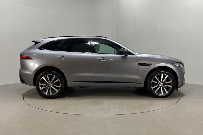2023 (73) JAGUAR F-PACE 2.0 D200 R-Dynamic SE Black 5dr Auto AWD 3537654