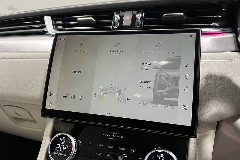 2023 (73) JAGUAR F-PACE 2.0 D200 R-Dynamic SE Black 5dr Auto AWD 3537677