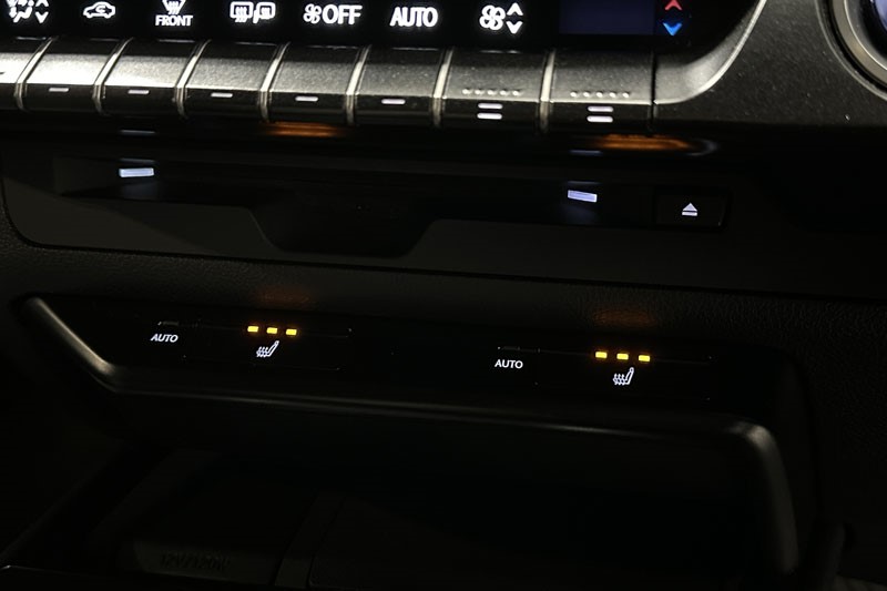 2022 (22) LEXUS UX 250h 2.0 5dr CVT [without Nav] 3504392