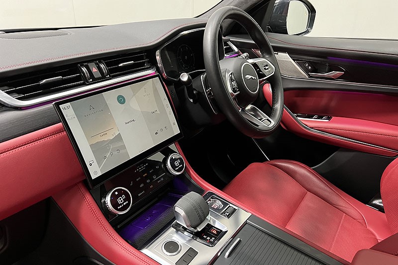 2023 (23) JAGUAR F-PACE 3.0 D300 R-Dynamic HSE Black 5dr Auto AWD 3505642