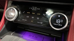 2023 (23) JAGUAR F-PACE 3.0 D300 R-Dynamic HSE Black 5dr Auto AWD 3505624