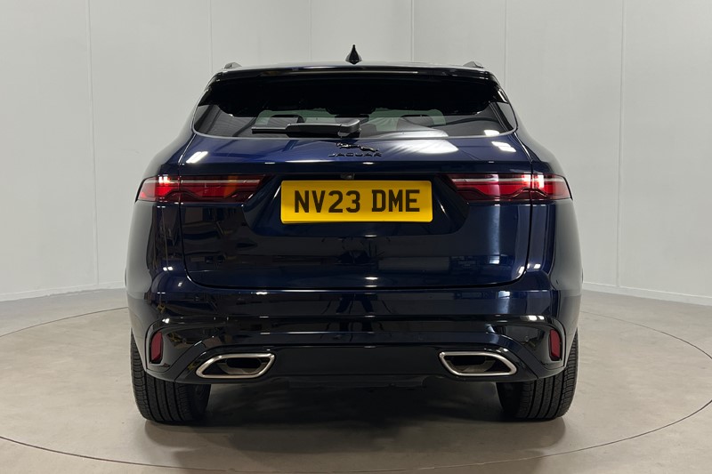 2023 (23) JAGUAR F-PACE 3.0 D300 R-Dynamic HSE Black 5dr Auto AWD 3505608