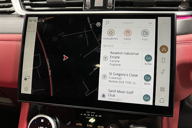 2023 (23) JAGUAR F-PACE 3.0 D300 R-Dynamic HSE Black 5dr Auto AWD 3505628