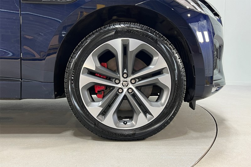 2023 (23) JAGUAR F-PACE 3.0 D300 R-Dynamic HSE Black 5dr Auto AWD 3505610