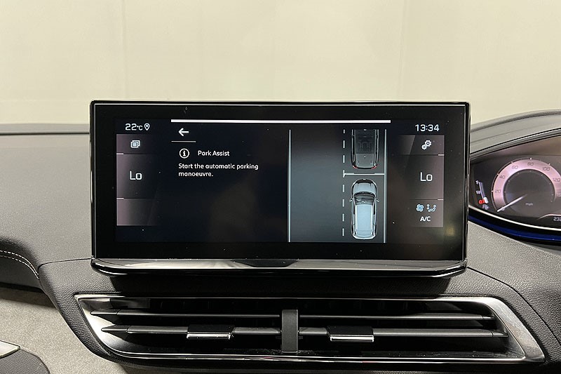 2022 (22) PEUGEOT 3008 1.5 BlueHDi GT Premium 5dr EAT8 3508976