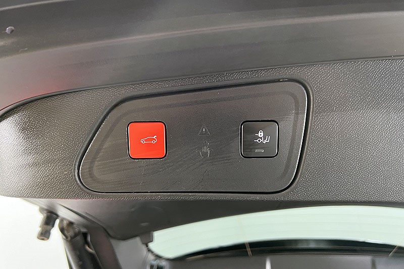 2022 (22) PEUGEOT 3008 1.5 BlueHDi GT Premium 5dr EAT8 3508989