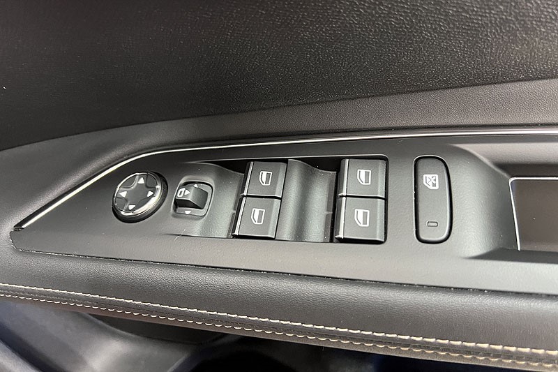 2022 (22) PEUGEOT 3008 1.5 BlueHDi GT Premium 5dr EAT8 3508952