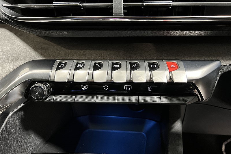 2022 (22) PEUGEOT 3008 1.5 BlueHDi GT Premium 5dr EAT8 3508963