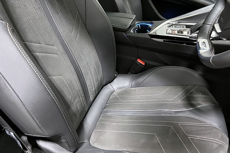 2022 (22) PEUGEOT 3008 1.5 BlueHDi GT Premium 5dr EAT8 3508955