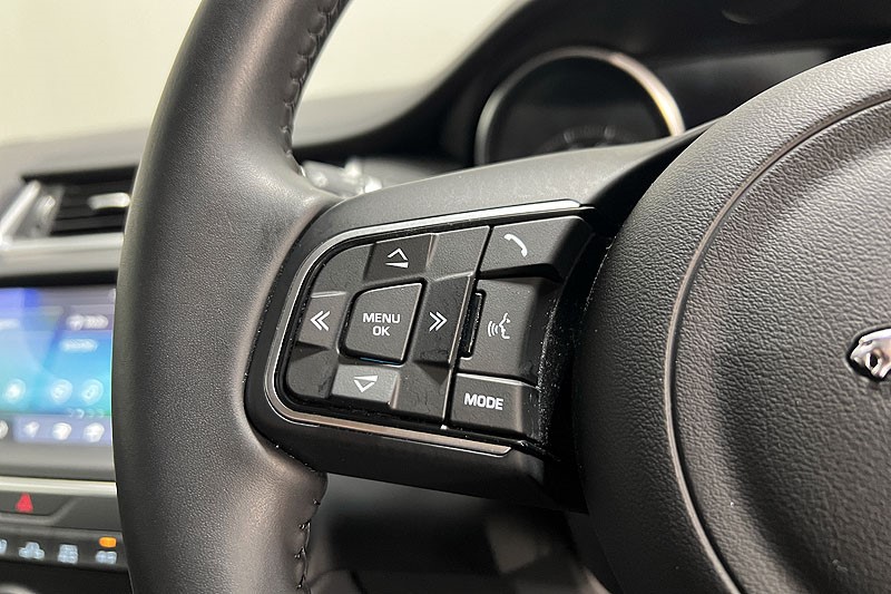 2020 (69) JAGUAR E-PACE 2.0d S 5dr 2WD 3575949