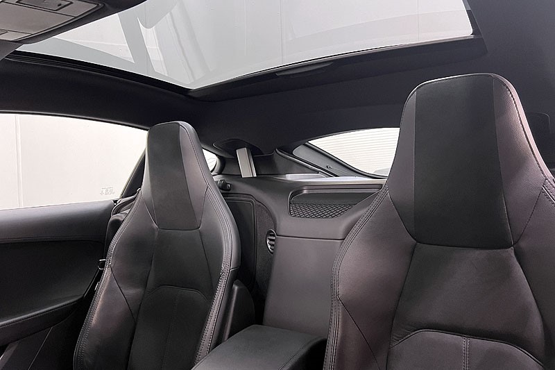 2017 (67) JAGUAR F-TYPE 2.0 R-Dynamic 2dr Auto 3537738