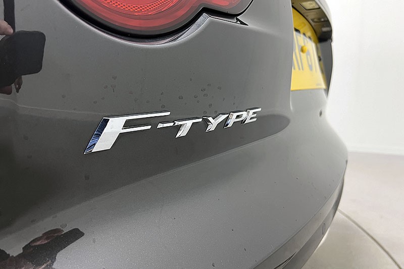 2017 (67) JAGUAR F-TYPE 2.0 R-Dynamic 2dr Auto 3537741