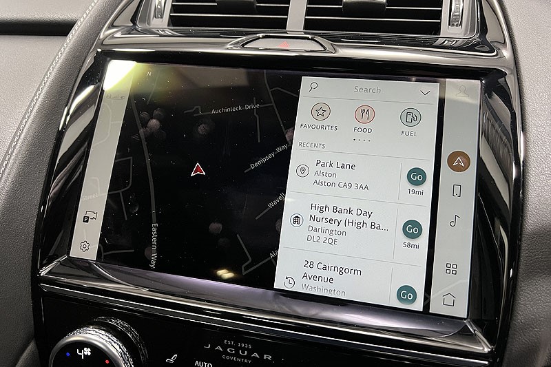 2021 (21) JAGUAR E-PACE 2.0 D165 R-Dynamic S 5dr Auto 3530276