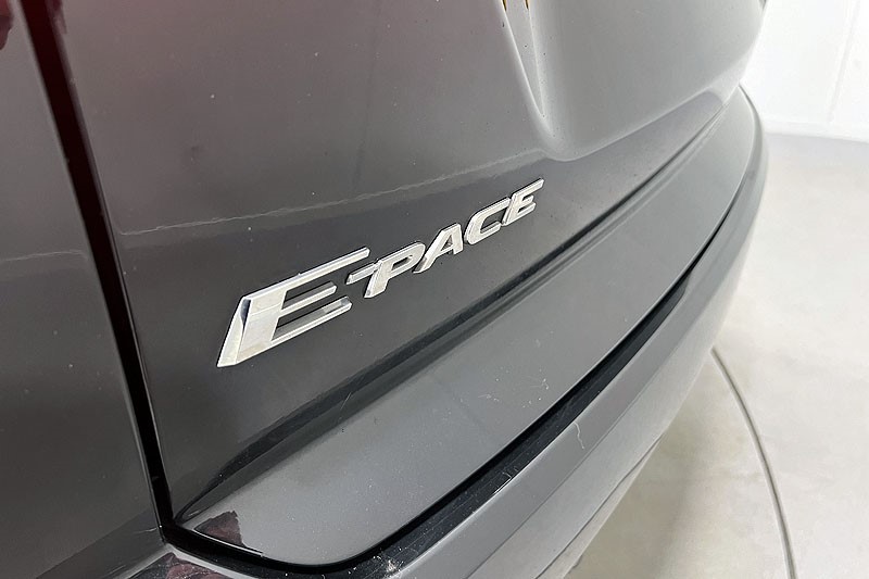 2021 (21) JAGUAR E-PACE 2.0 D165 R-Dynamic S 5dr Auto 3530295
