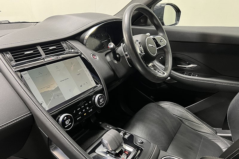 2021 (21) JAGUAR E-PACE 2.0 D165 R-Dynamic S 5dr Auto 3530286