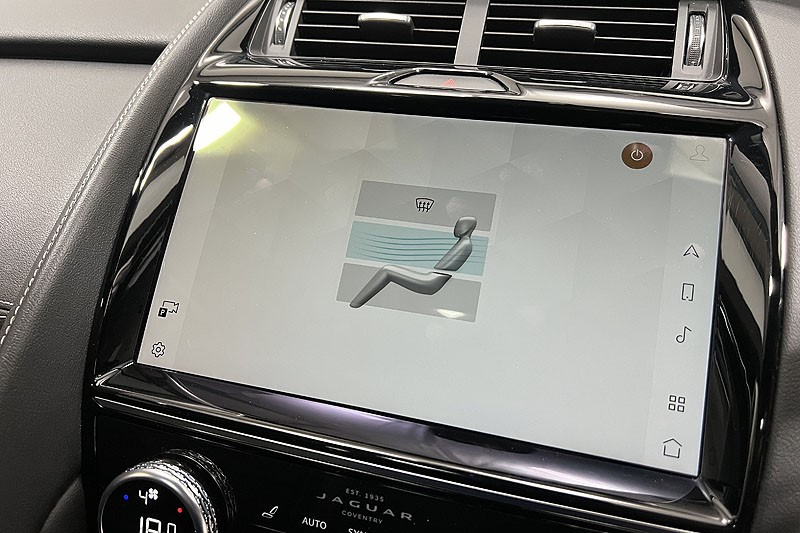 2021 (21) JAGUAR E-PACE 2.0 D165 R-Dynamic S 5dr Auto 3530282