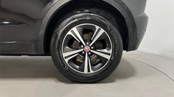 2021 (21) JAGUAR E-PACE 2.0 D165 R-Dynamic S 5dr Auto 3530260