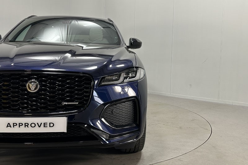 2023 (23) JAGUAR F-PACE 2.0 D200 R-Dynamic SE Black 5dr Auto AWD 3567850