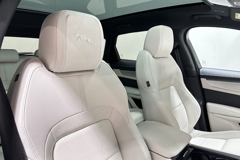 2023 (23) JAGUAR F-PACE 2.0 D200 R-Dynamic SE Black 5dr Auto AWD 3567817