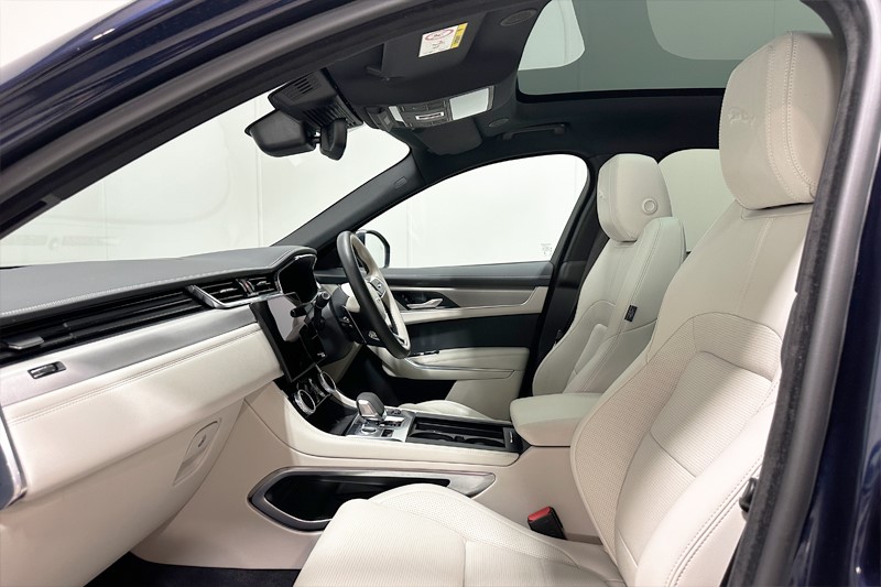 2023 (23) JAGUAR F-PACE 2.0 D200 R-Dynamic SE Black 5dr Auto AWD 3567804