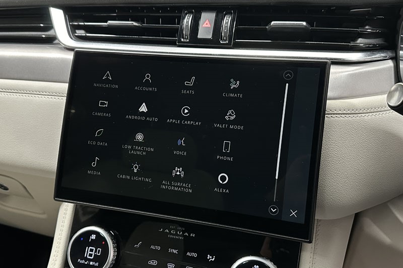 2023 (23) JAGUAR F-PACE 2.0 D200 R-Dynamic SE Black 5dr Auto AWD 3567830
