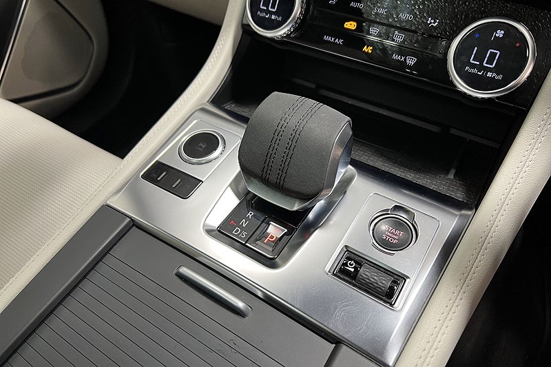 2022 (22) JAGUAR F-PACE 2.0 D200 R-Dynamic HSE 5dr Auto AWD 3573306