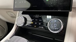 2022 (22) JAGUAR F-PACE 2.0 D200 R-Dynamic HSE 5dr Auto AWD 3573298