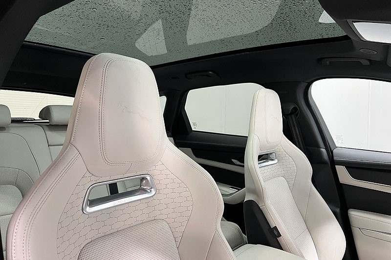 2022 (22) JAGUAR F-PACE 2.0 D200 R-Dynamic HSE 5dr Auto AWD 3573291