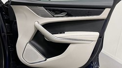 2022 (22) JAGUAR F-PACE 2.0 D200 R-Dynamic HSE 5dr Auto AWD 3573286